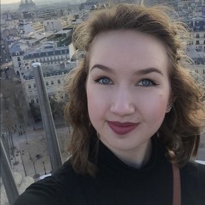 Meet your Posher, Hannah